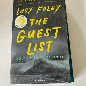 The Guest List : A Reese's Book Club Pick by Lucy Foley (2021, Trade Paperback)